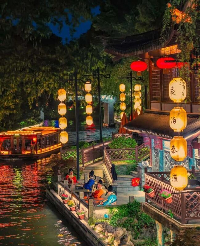 Nanjing: Boulevards, Presidential Palace & City Highlights - An Introduction to the Tour Experience