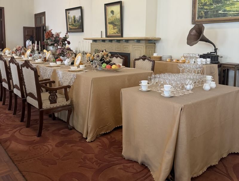 Nanjing Meiling Palace & Wutong Avenue Half-Day Tour - What the half-day format means for your plans