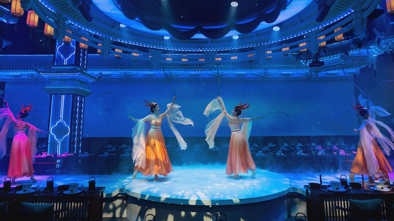 Nanjing Poetry Banquet: An Immersive Royal Court Feast Experience - Who will get the most from the Poetry Banquet?