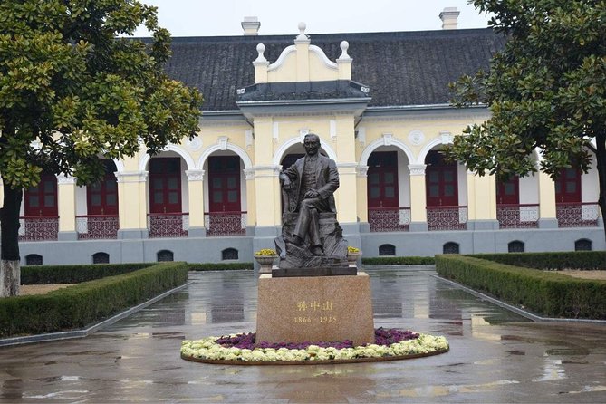 Nanjing Private Day Tour of the Republic Era With Lunch - Tour Pricing and Booking Details