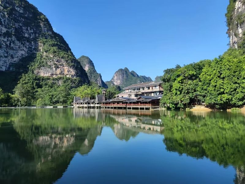 Nanning Detian Waterfall & Mingshi Village Full-Day Tour - Who should choose this tour?