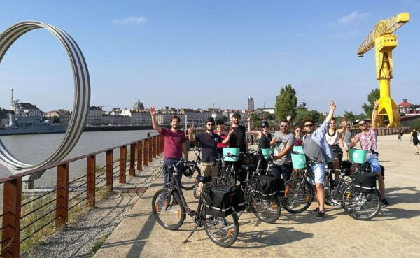 Nantes: Panoramic Tour by Electric Bike - Tips for Participants