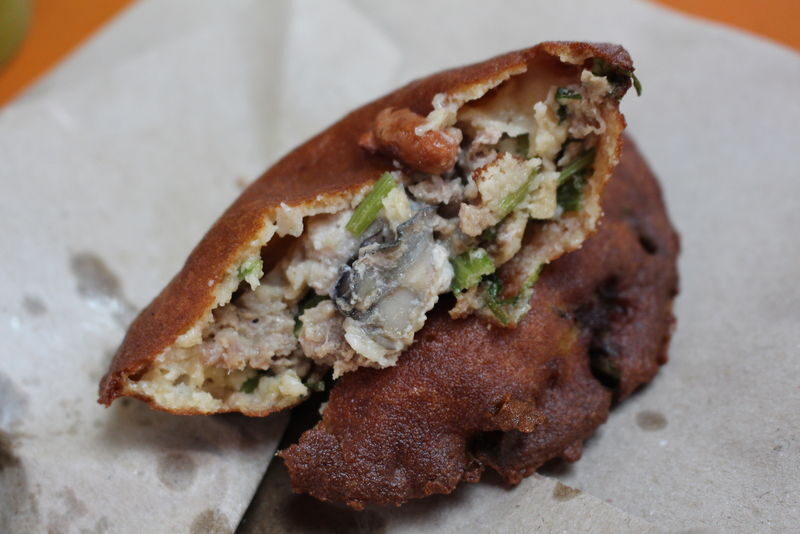 Nanyang Rojak: Immigrant Mixes that Endure Food Private Tour - Who gets the most from this walk