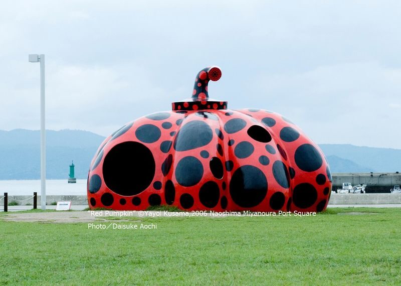 Naoshima Day Tour from Uno or Takamatsu with Cycling or Public Bus - A private day, with room to adjust