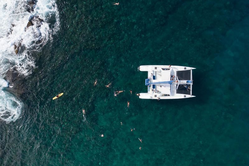 Napali Sail with Snorkel Experience in Kauai - Snorkeling depends on the ocean