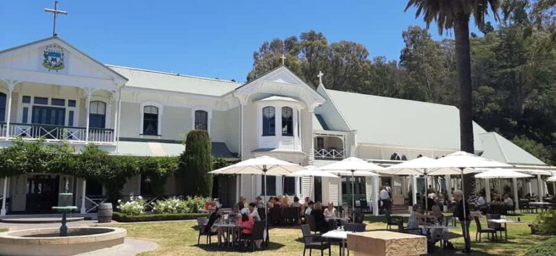 Napier: Afternoon Winery Tour Tasting at 3 Great Wineries - An In-Depth Look at the Tour