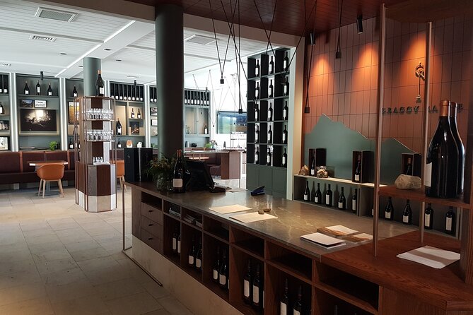 Napier City Art Deco & Private Wine Tour - 5hrs - up to 5 People - Common Questions