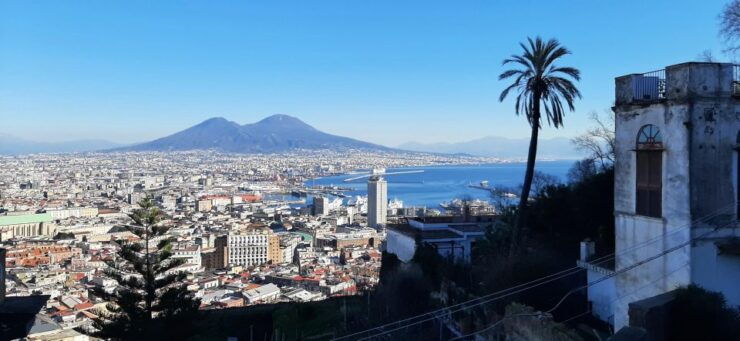 Naples: 18th Century Nativity Scenes and Folkloric Markets - Artisan Craftsmanship in Naples Markets