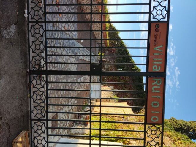 Naples: Amalfi Coast Day Tour (The Fantastic Three ) - Company Overview