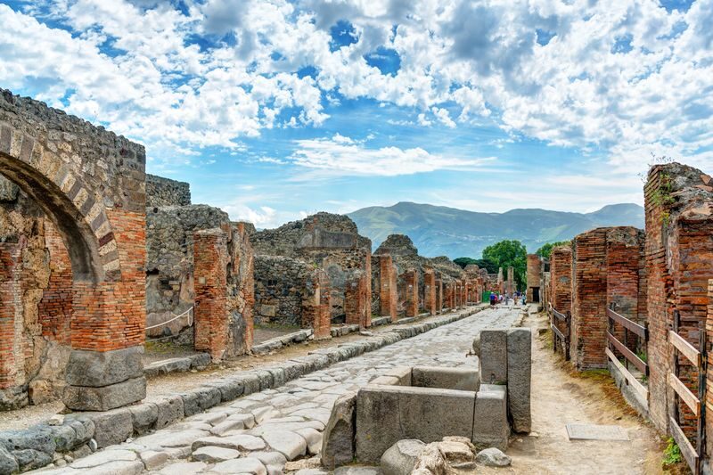 Naples and Pompeii Day Tour from Rome - Choosing the Pompeii package that suits you
