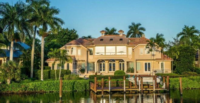 Naples and Pompeii Private 8-Hour Tour From Sorrento - Duration and Languages