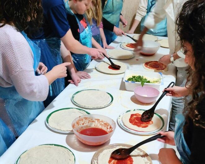 Naples: Authentic Italian Pizza-Making Workshop With Drinks - Review Summary