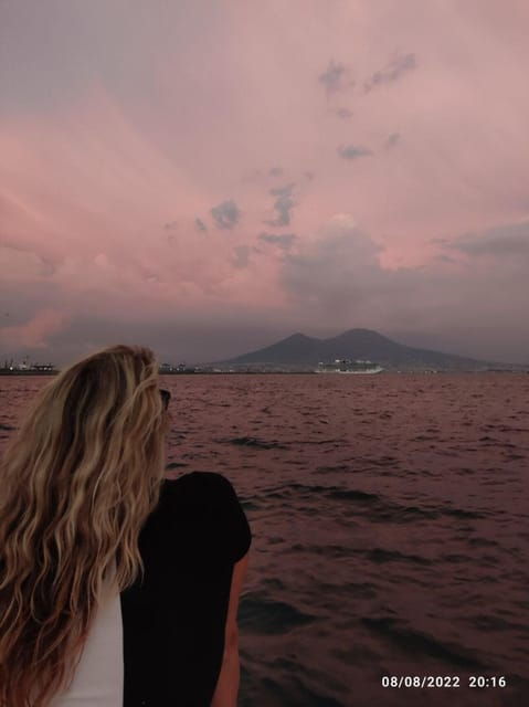 Naples: Bay of Naples Sunset Experience with Prosecco - FAQ
