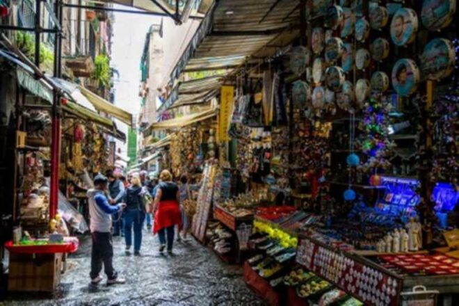 Naples: Best of the City Walking Tour With Underground Entry - Tour Description