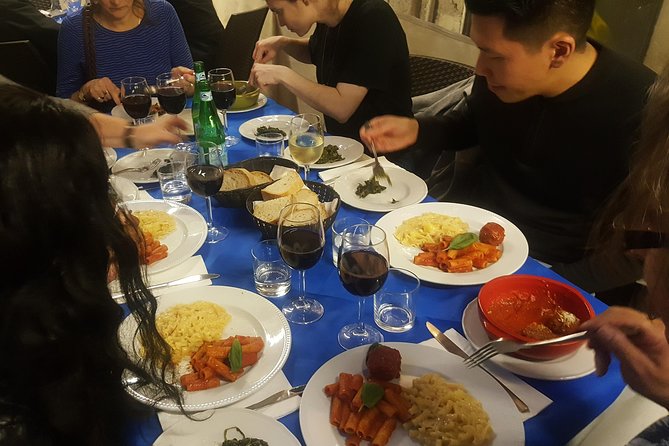Naples by Night Food Tour With Wine Tasting & Visit of Decumani and Ancient City - Neapolitan Snacks and Wine Tasting
