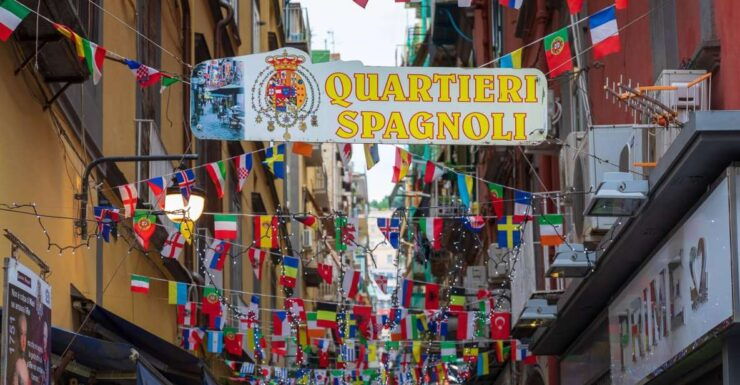 Naples: Caffè, Sfogliatella and Catacombs. - Highlights