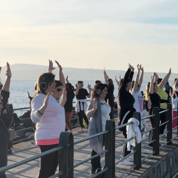 Naples: Fitness Walk at Sunset, Sea and Vesuvius - Suggested Attire