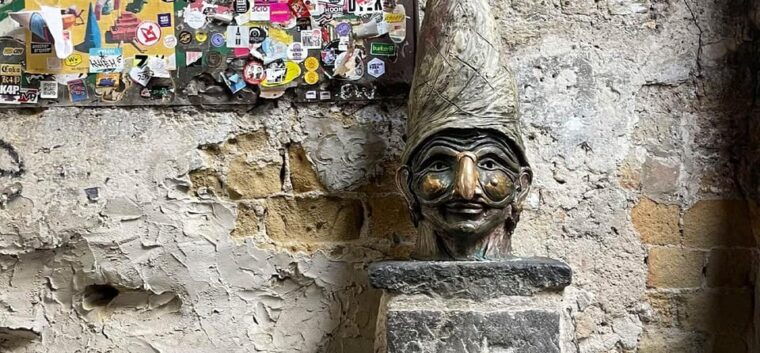 Naples: Folklore Tour With Visit to Pezzentelle Souls Chapel - Itinerary and Key Locations