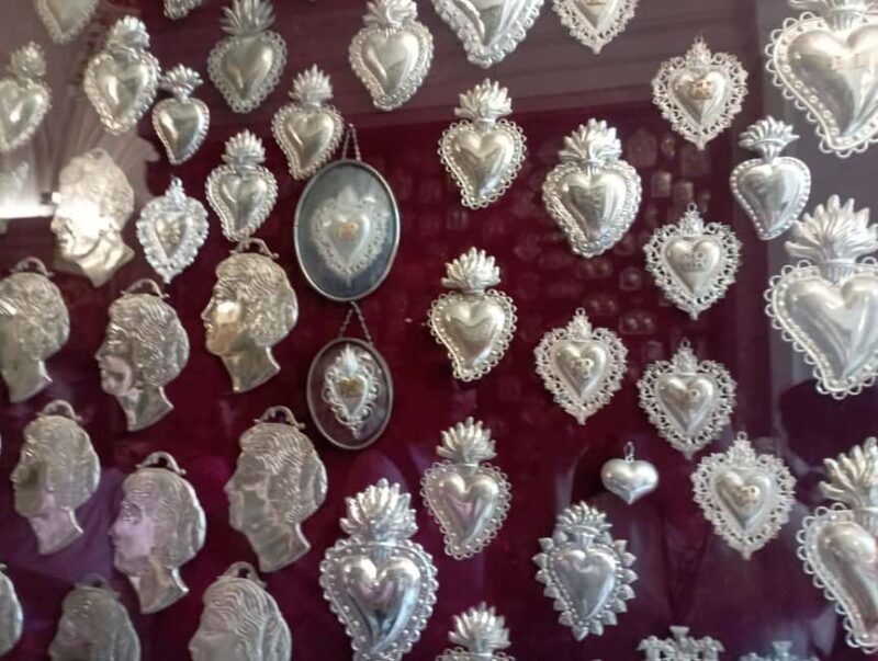 Naples: Historic Center Tour & Veiled Christ Entry Tickets - The Experience Inside the Chapel and Museum