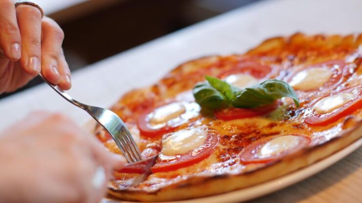 Naples: Margherita Pizza Cooking Class and Lunch - Experience Highlights