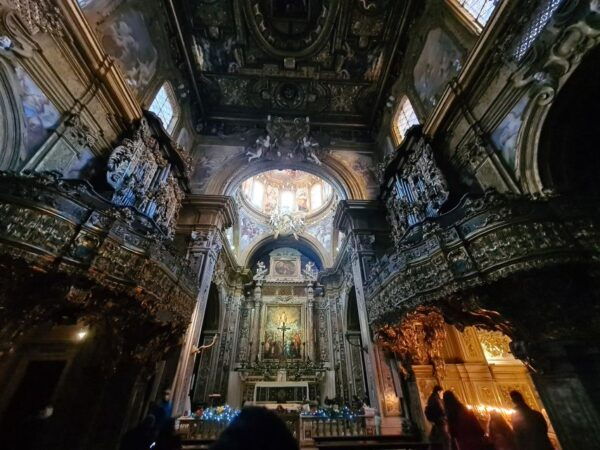 Naples: Monuments and Historic District Self-Guided Tour - Baroque Style at Chiesa Gesu Nuovo and Saint Gennaro Cathedral