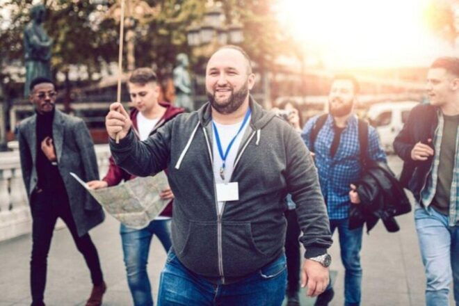 Naples : Must-See Attractions Walking Tour - Directions