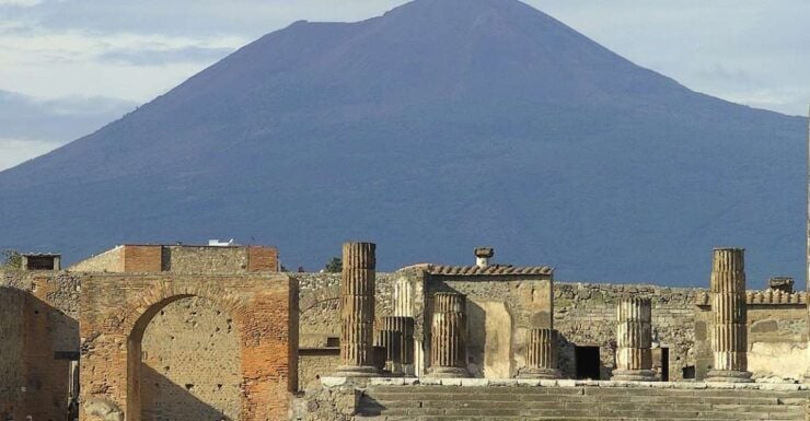Naples: One-Way Trf From/To Amalfi Coast With Pompeii Stop - Pricing and Booking Details