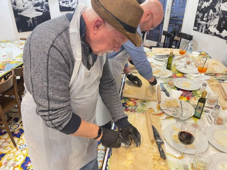 Naples: Pasta Cooking Class With Tiramisù and a Drink - Good To Know