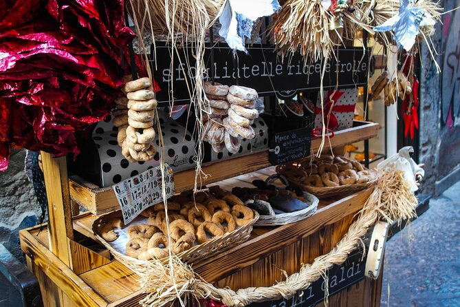 Naples Photo and Street-Food Walking Tour - Meeting Point Address: Piazza Del Gesù Nuovo, 80134 NApoli NA, Italy