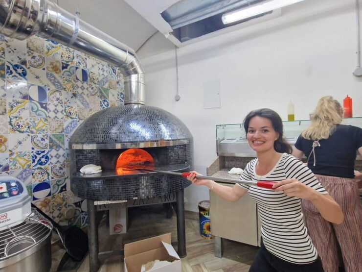 Naples: Pizza Making Class With Local Pizzaiolo - Class Itinerary