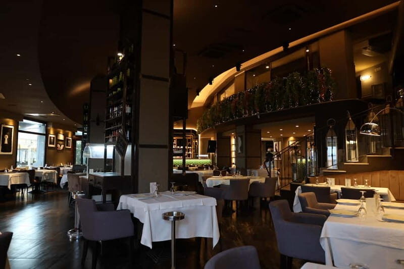 Naples : Pizza making course with local pizza maker - Authentic Neapolitan Pizza Making in Naples: A Detailed Review