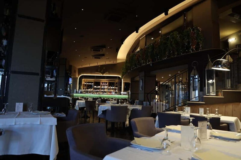 Naples : Pizza making course with local pizza maker - What’s Included and What to Expect