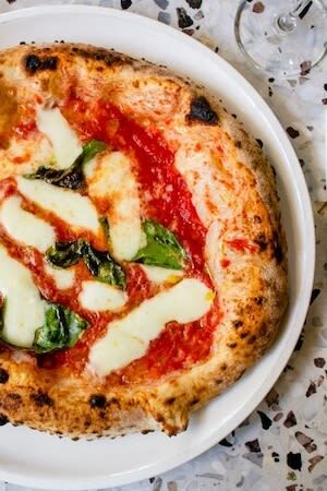Naples Pizza Tasting and City Center Walking Tour - Pizza with its Neapolitan backstory