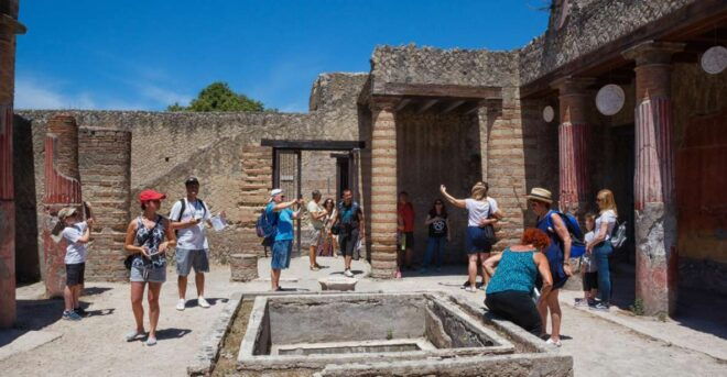 Naples: Pompeii and Herculaneum Private Walking Tour - Meeting Point