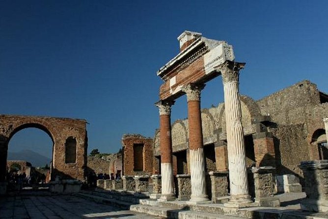 Naples: Pompeii, Herculaneum, and Vesuvius Tour by Minivan - Transportation and Logistics