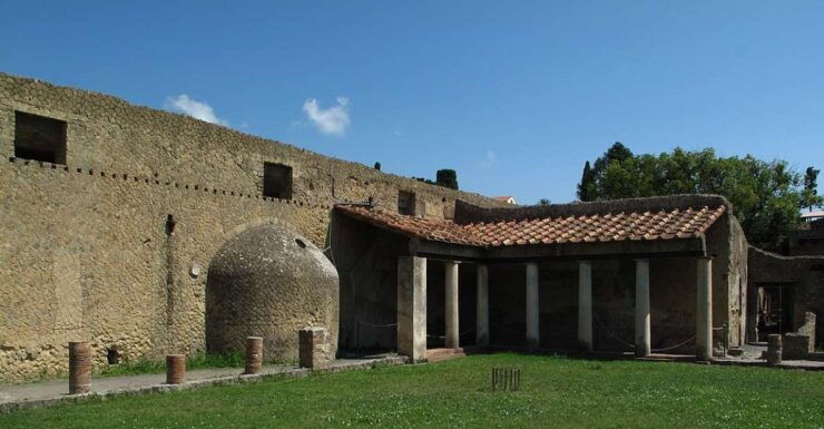 Naples: Pompeii & Herculaneum Tour With Lunch & Wine Tasting - Tour Details