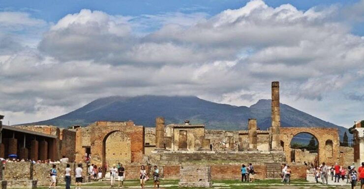 Naples: Pompeii, Vesuvius and Wine Tasting Tour - Tour Details