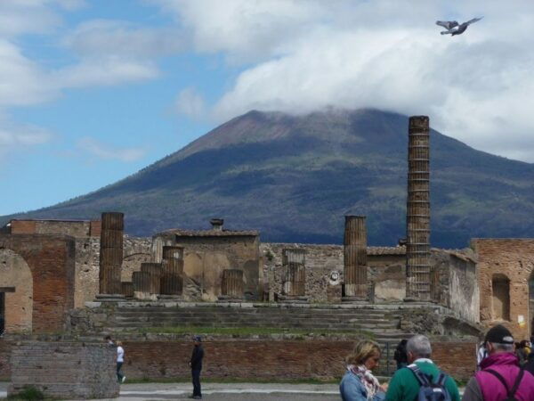 Naples: Pompeii & Wine Tasting Private Day Tour Small Group - Pickup Options