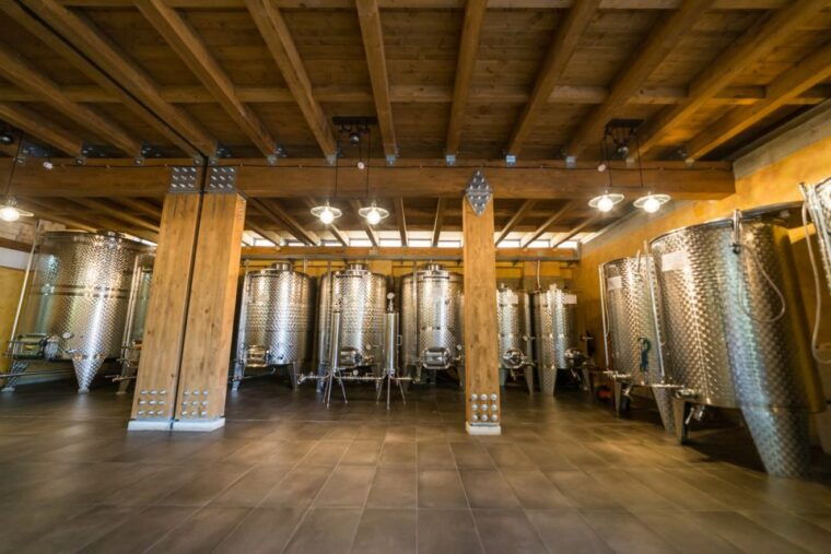 Naples: Pompeii Wine Tasting With Lunch - Tips for a Comfortable Experience