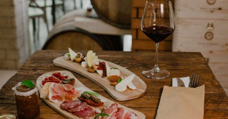 Naples: Pompeii Wine Tasting With Lunch - Activity Details