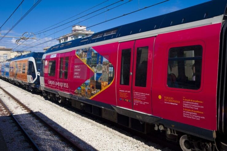 Naples Porta Nolana: Train Transfer From/To Meta - Activity Details