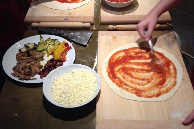 Naples: Premium Pizza-Making Class at a Pizzeria - Taking Home the Skills to Impress Family and Friends