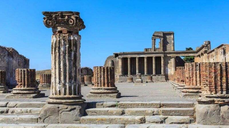 Naples: Private City Tour With Pompeii Day Trip - A flexible introduction to Naples with a private guide