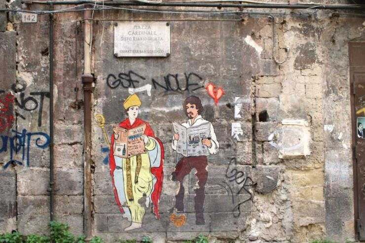 Naples: Private Family Mythology Treasure Hunt W/ Food Stops - Good To Know