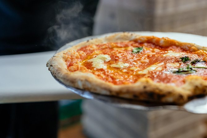 Naples Private Food Walking Tour With Locals: The 10 Tastings - Traditional Neapolitan Pizza
