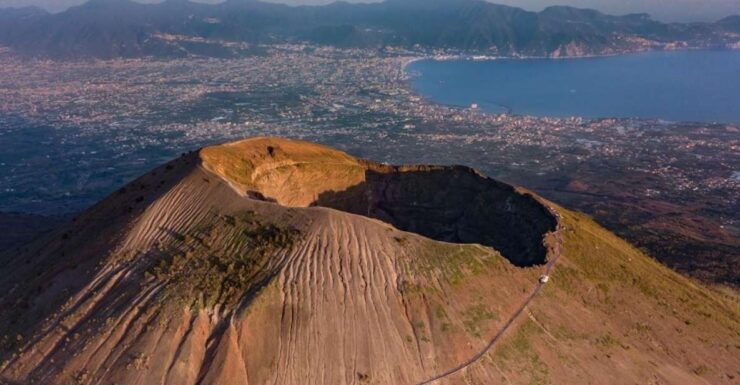 Naples: Round Trip + Entrance Ticket for the Vesuvio Park - Pricing and Duration