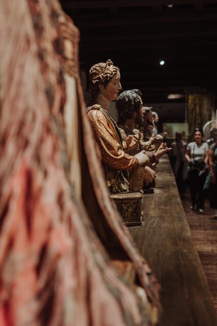 Naples: Santa Chiara Cloister Guided Group Tour - What to Expect from the Santa Chiara Cloister Guided Tour