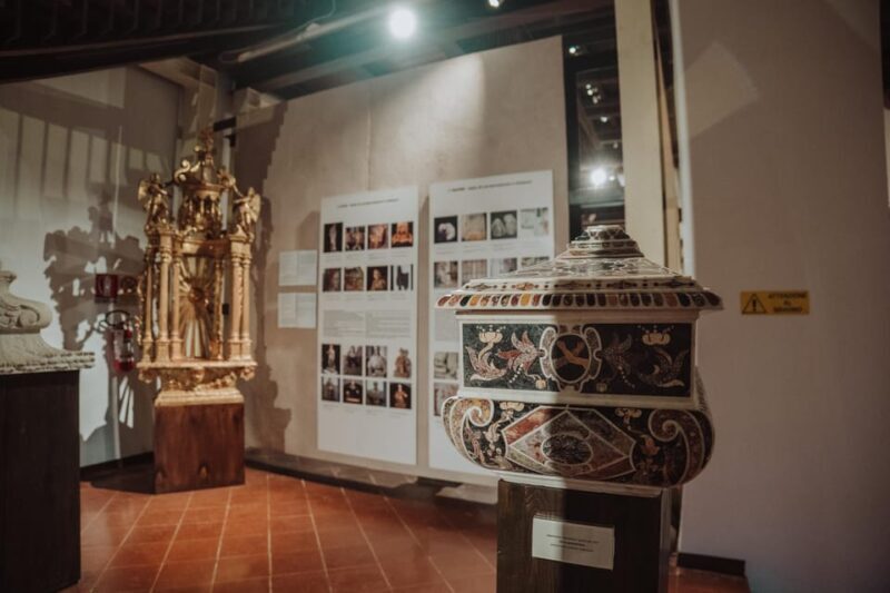 Naples: Santa Chiara Cloister Guided Group Tour - Who Will Love This Tour?