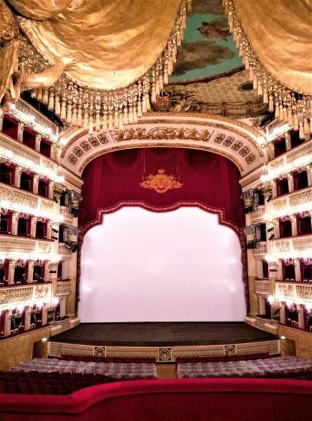 Naples: Self-Guided Audio Tour - Directions