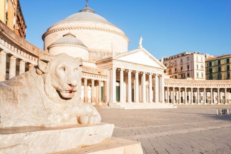 Naples: Self-Guided Highlights Scavenger Hunt & Walking Tour - Experience